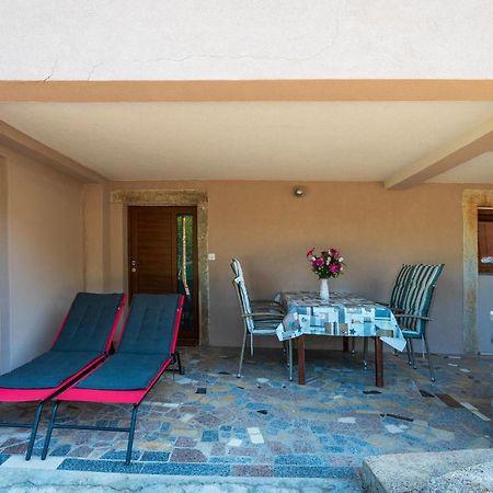2 Bedroom Amazing Home In Rakotule Exterior photo